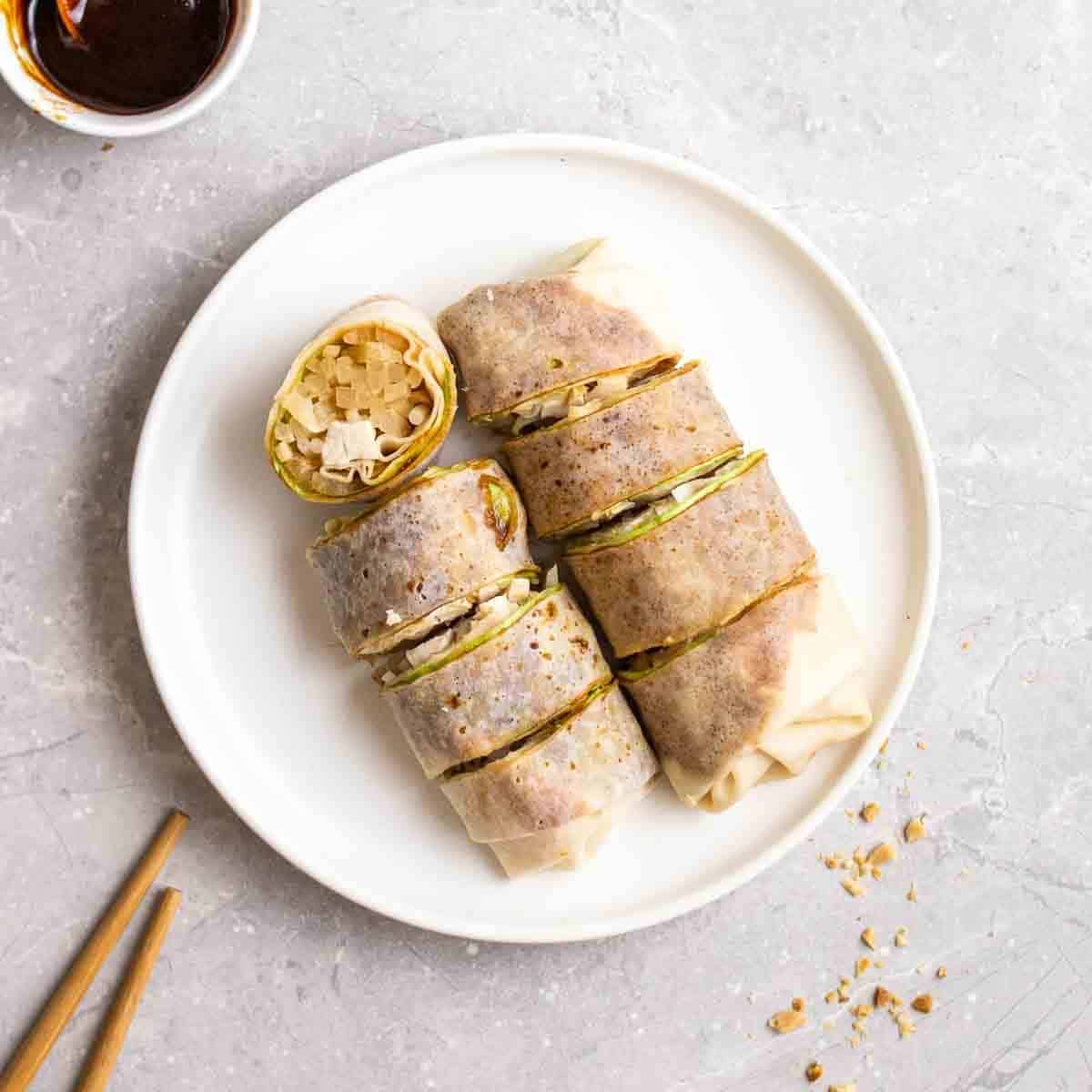 Popiah (Malaysian Fresh Spring Rolls)-image